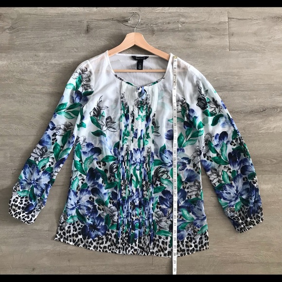 White House Black Market Blouse - Size 4 - Picture 6 of 10